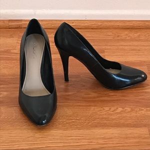 Aldo Black pumps
